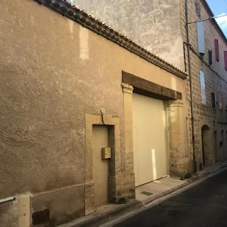 Arche De *